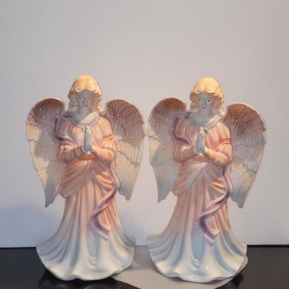 A PAIR OF VINTAGE ANGELS CHERABUN SCULPTURE FIGURINE 17"